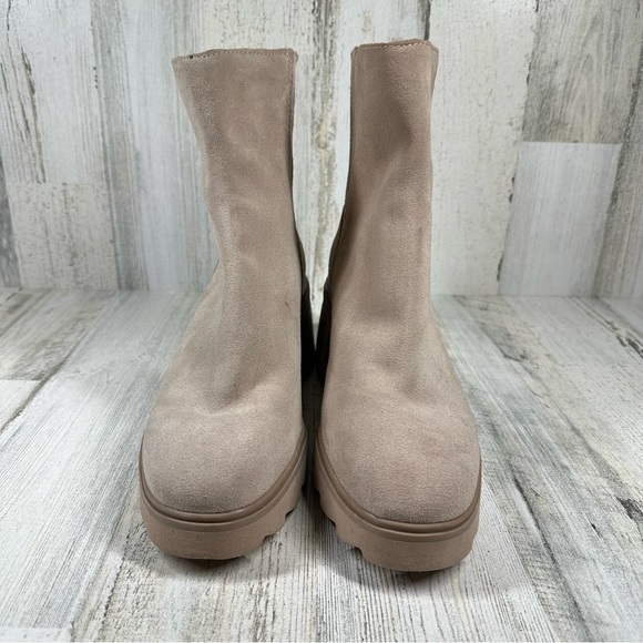 Dolce Vita Martey H2O Taupe Suede Chunky Boots #217 - Picture 4 of 12